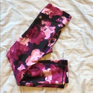 Flower print cropped leggings